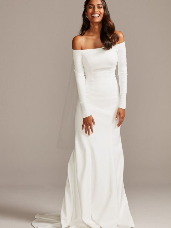 Off-the-Shoulder Buttoned Back Tall Wedding Dress Collection 4XLWG3990