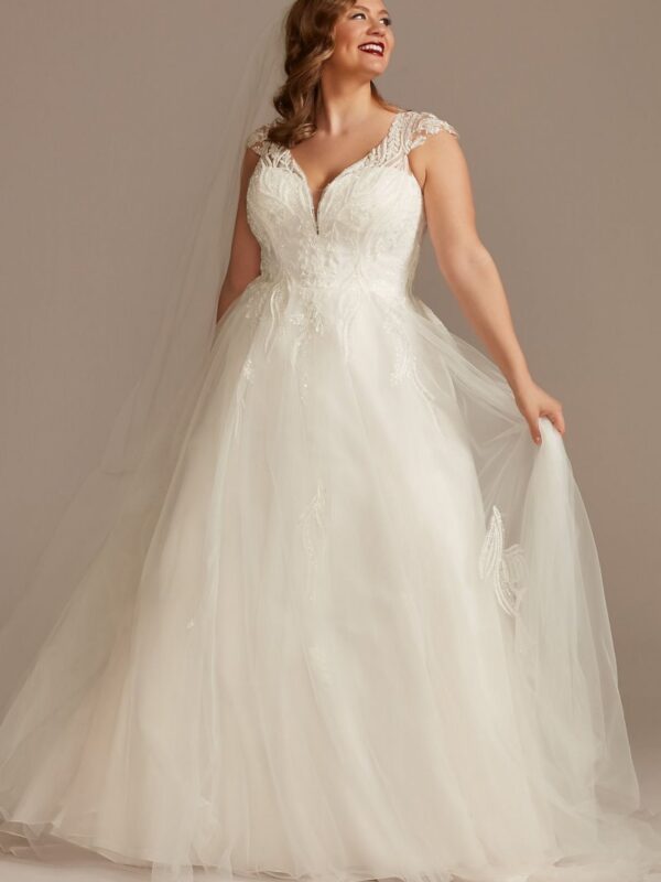 Plunging Cap Sleeve Plus Size Tulle Wedding Dress  8CWG901