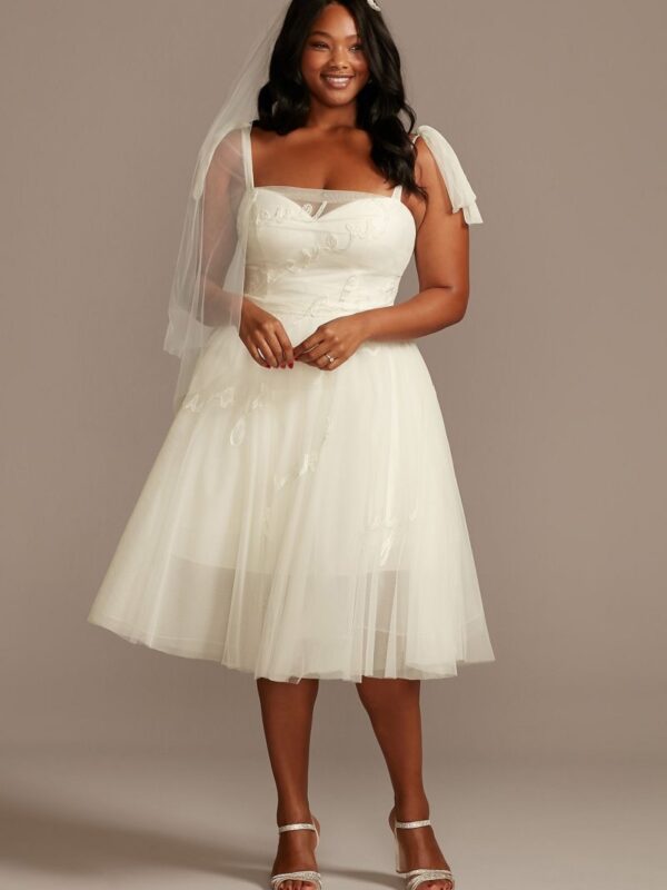 Love Note Short Tulle Plus Size Wedding Dress  8MS161233