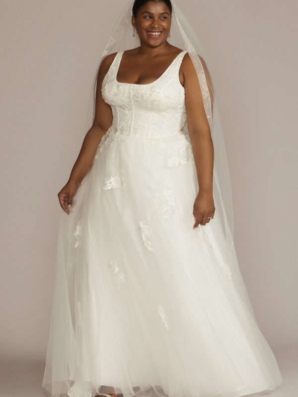 Floral Scoop Neck Tank Plus Size Wedding Gown 9WG4062