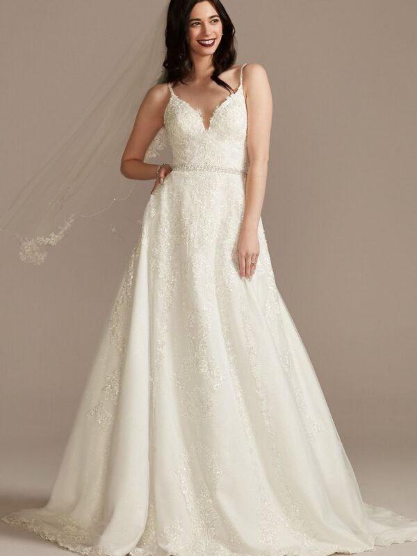 Lace Applique Tulle Spaghetti Strap Wedding Dress  CWG905