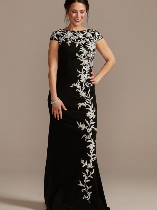 Crepe Cap-Sleeve Gown with Embroidered Flowers  WBM2562