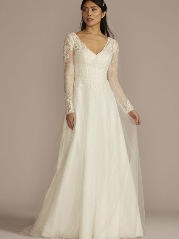 Long Sleeve Lace Bodice Tulle A-Line Wedding Dress WG4088